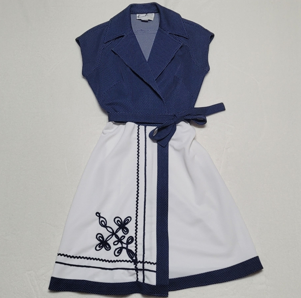 Herman Marcus 60s Vintage Blue White Polka-dot Dagger Collar Midi Wrap Dress 8 - Picture 2 of 12